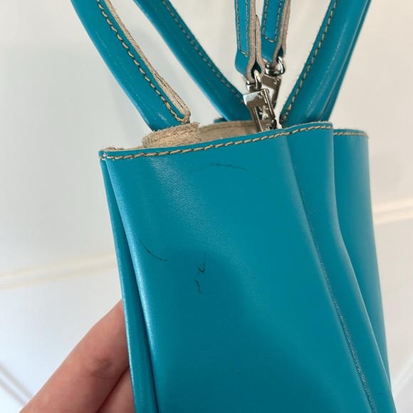 Alexandra de Curtis Amalfi Mini Leather Bag with Crossbody Strap - Picture 6 of 6